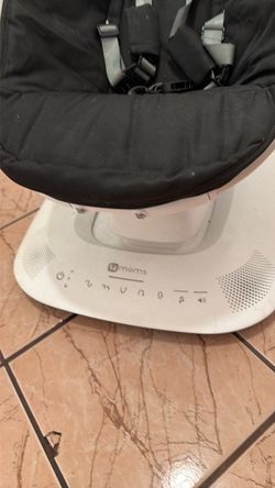 Baby swing