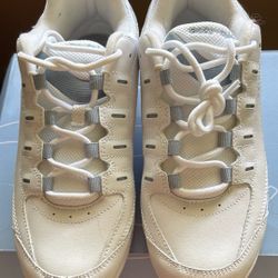 Easy Spirit Running Shoes Wide With