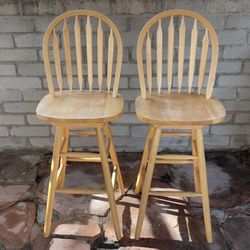 Solid Wood Swivel Bar Stools – Set of 2 – Kitchen Counter Height