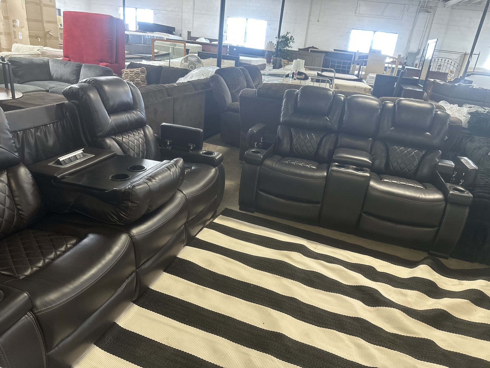 NEW SOFA AND LOVESEAT ELECTRIC RECLINER