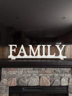 Wooden "FAMILY" Standing Sign