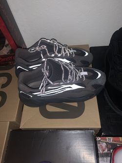 Yezzy 700s 230$ !!! VNDS 