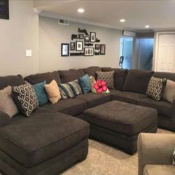 Slate Large Softy U Shaped Tracling Couch Sectional Chaise ✅ Brand New✅ On Display✅ Financing Options ✅