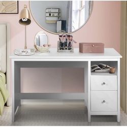 White Desk  With  Drawers. New In Original Box 