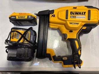 DeWalt Xr 18 Gauge Stapler Kit