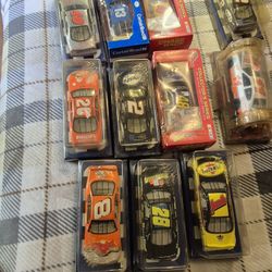 Different Nascar Cars 