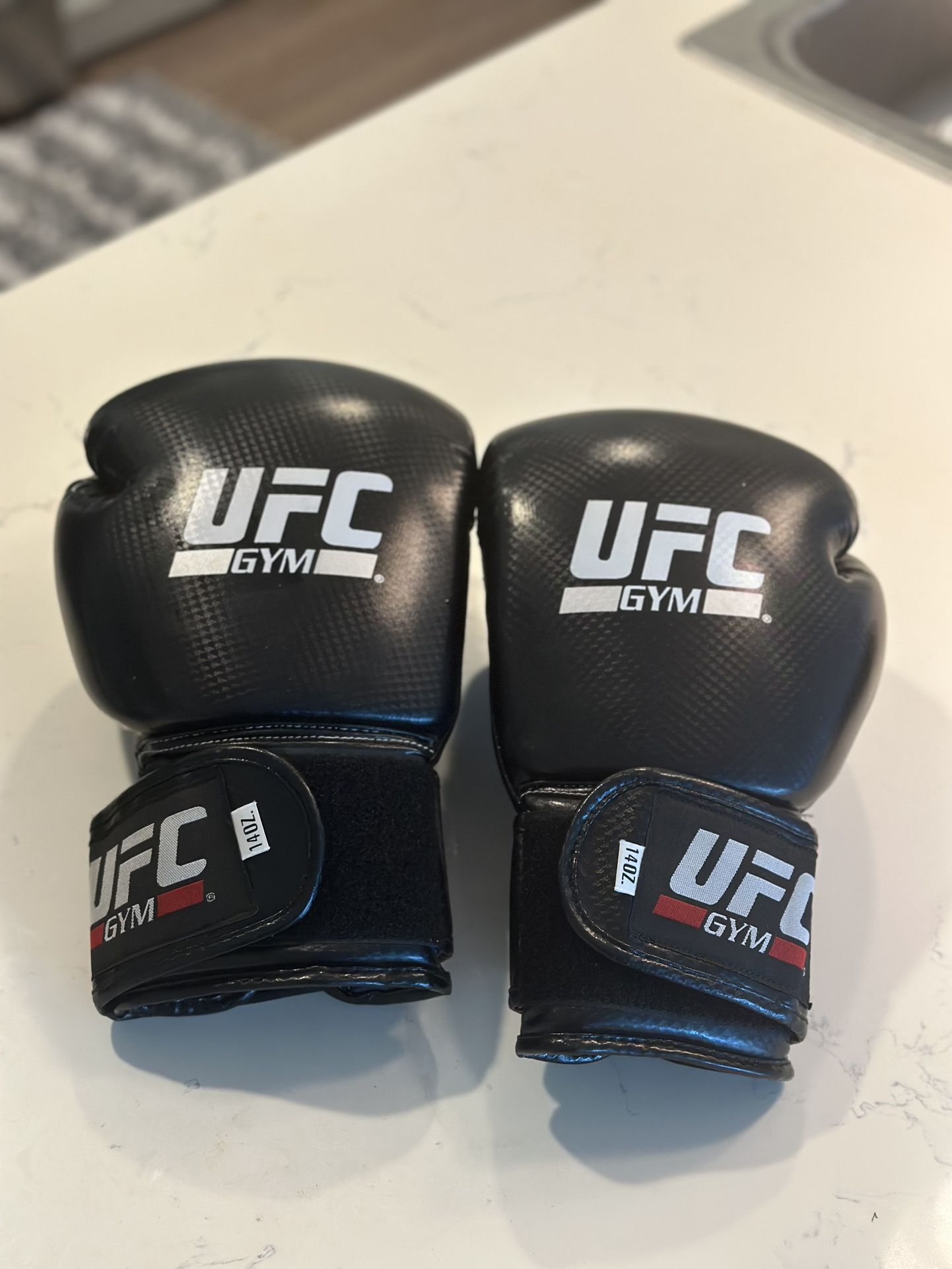 14oz. UFC Boxing Gloves 