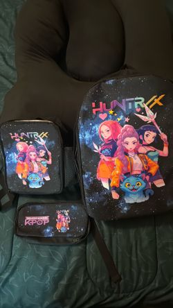 Huntrix Backpack set