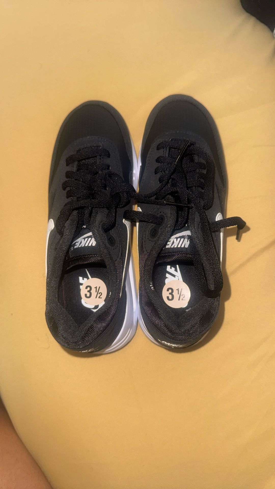 Nike Air Max SYSTM – Black/White (New, 3.5Y)