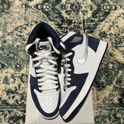Jordan 1 Midnight Navy