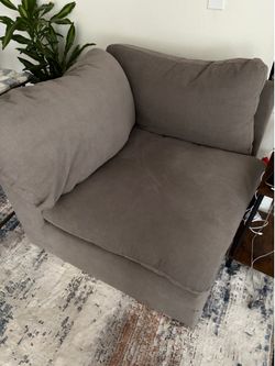 Gray end corner