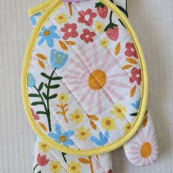 Spritz Spring Oven Mitt & Potholder Sets NEW