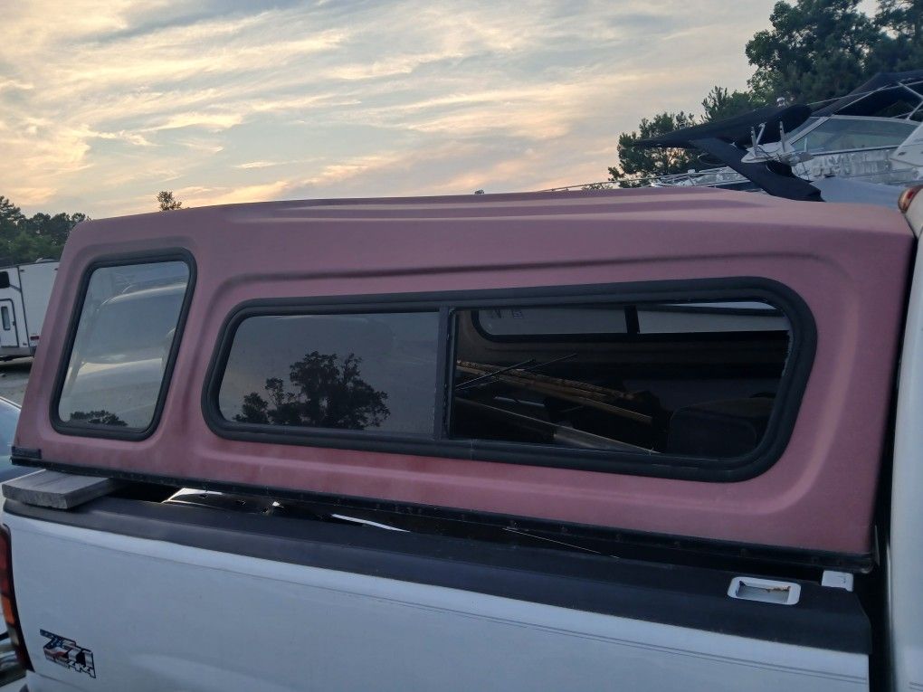 Leonard Truck Bed Cap