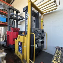 Yale Electric Forklift with 1 Year warranty 