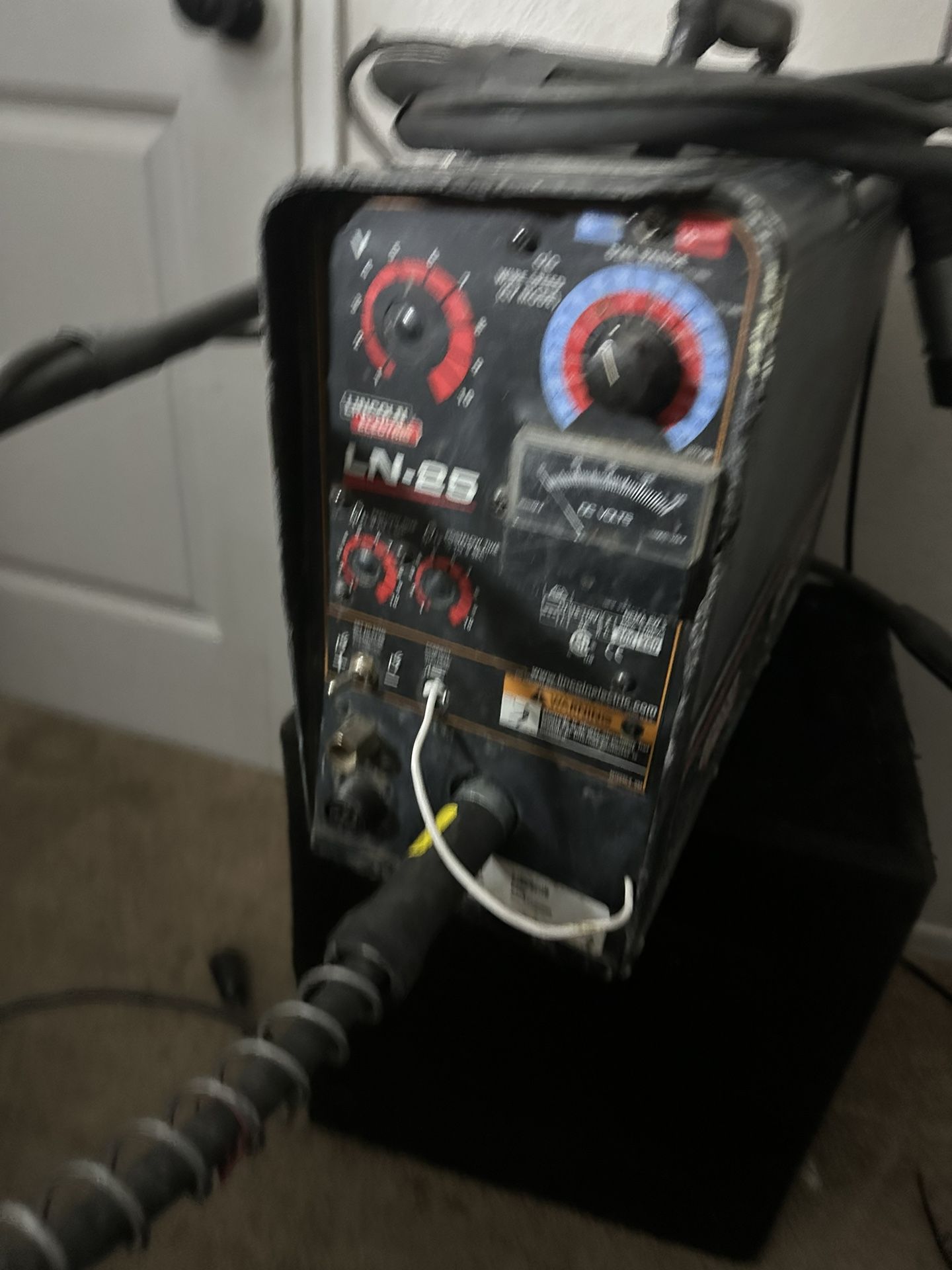 Lincoln Electric Welder LN-25