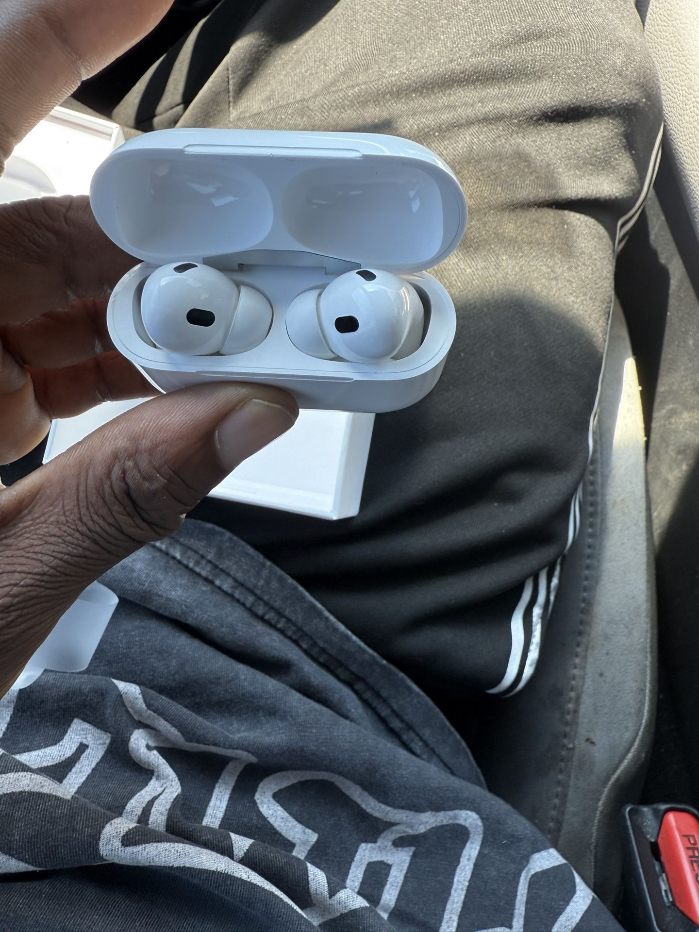 Airpods 2nd gen