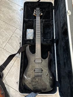 Schecter Diamond Series Banshee-6P guitar, Case, Strap