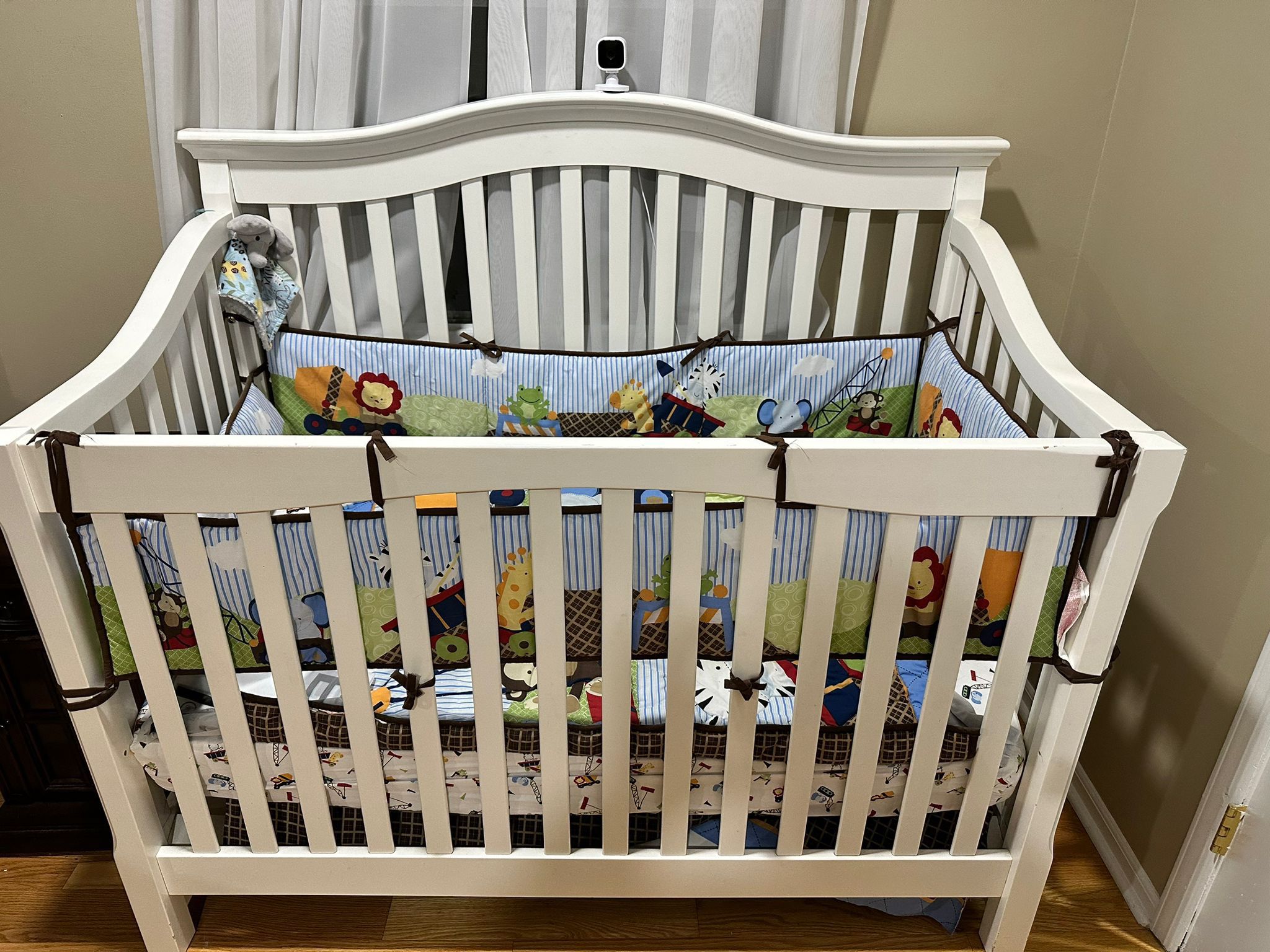 Baby Crib With mattress