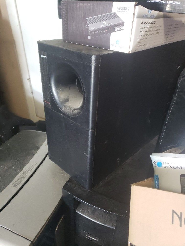 BOSE. SUBS. AND SPEAKERS.   500. ALL