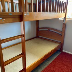 Wooden Bunk Bed, Standard Removable Two-Twin Bed Frame