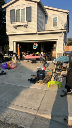 Garage sale 24 August Fishing, Golf, Ect