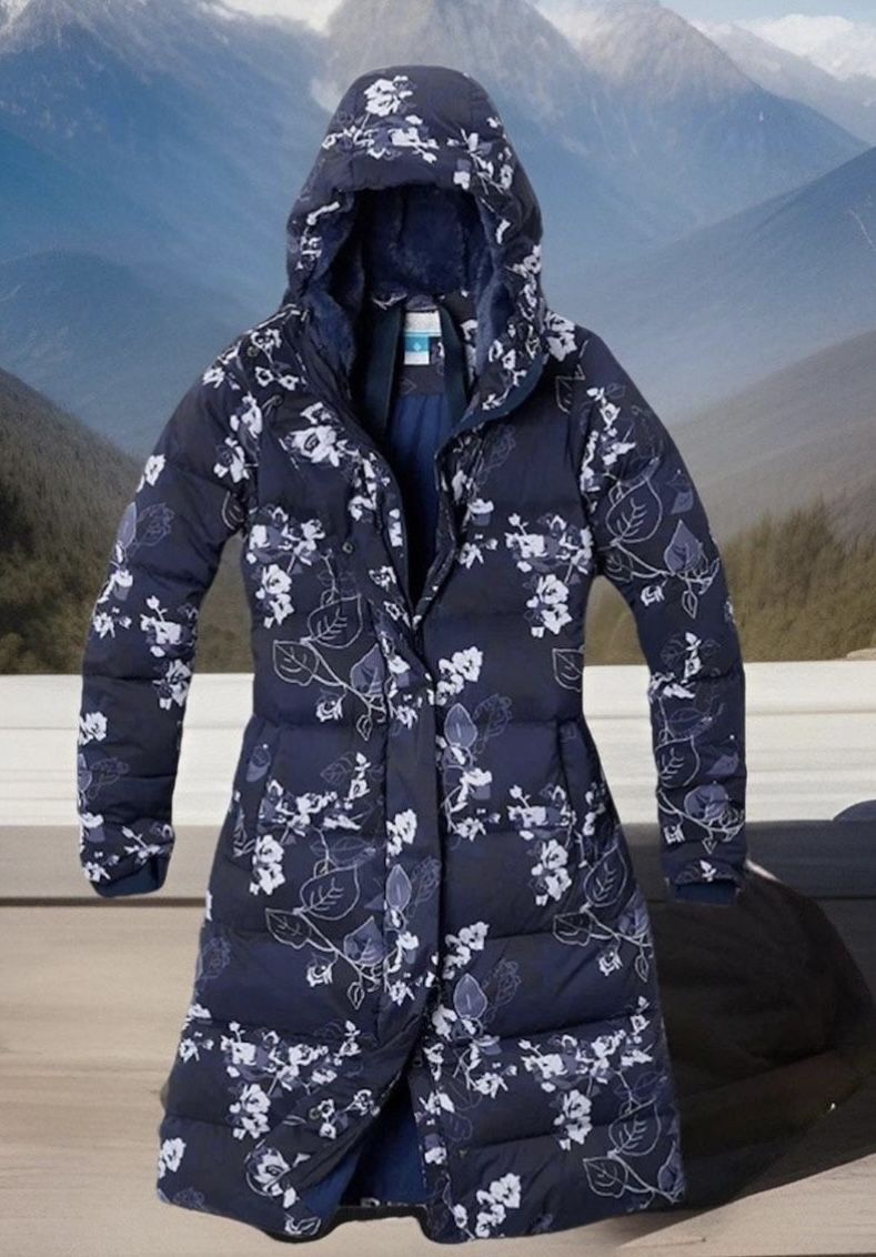 Columbia Women’s Down Long Parka Medium