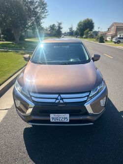2019 Mitsubishi eclipse Crooss esl