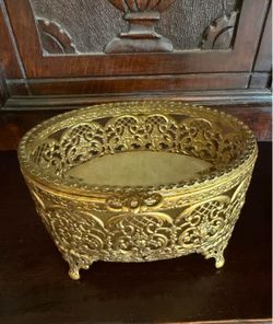 Hollywood Regency ormolu jewelry casket