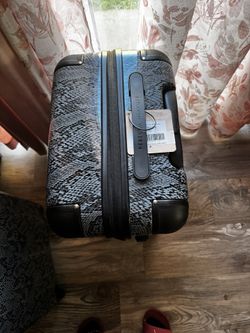 Rebecca Minkoff 24”spinner