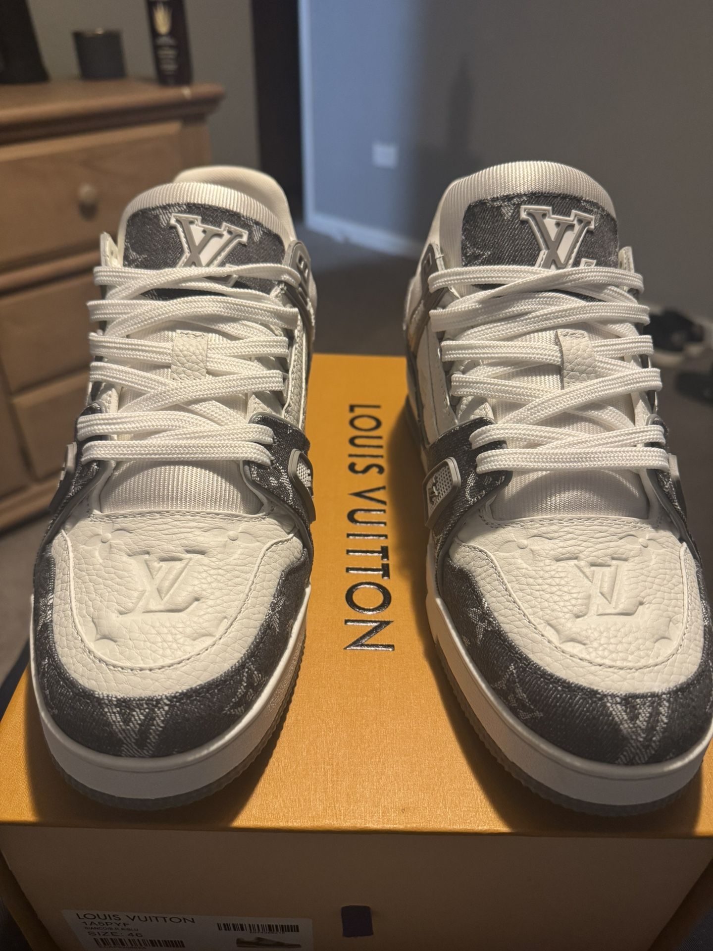 Grey Louis Vuitton (LV) Trainers