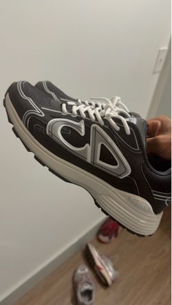 Christian Dior B30