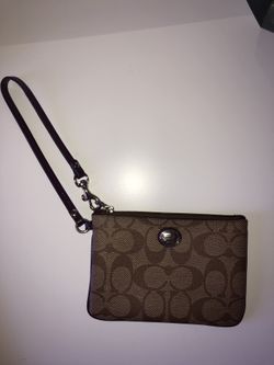 Coach Wallet Wristlet (AUTHENTIC!!)