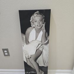 Marilyn Monroe Picture 