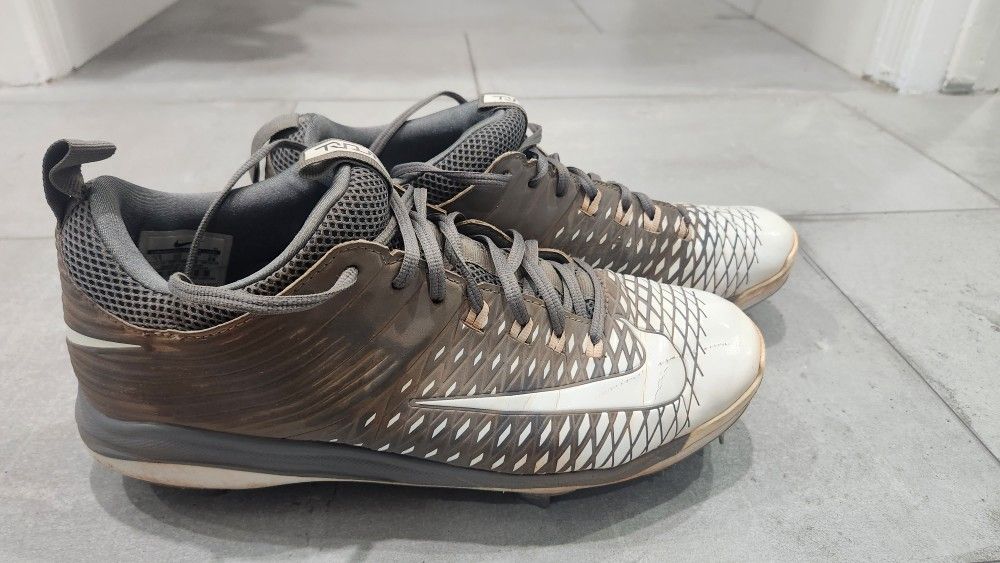 NIKE AIR TROUT 2 PRO MEN'S BASEBALL CLEATS - SIZE 11