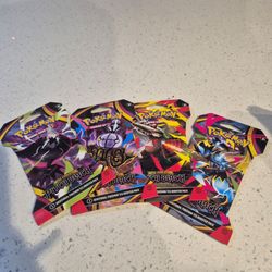 4 Pokemon pitch black sleeved single packs