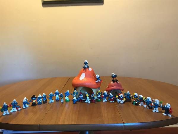 1960-1985 vintage rare smurfs