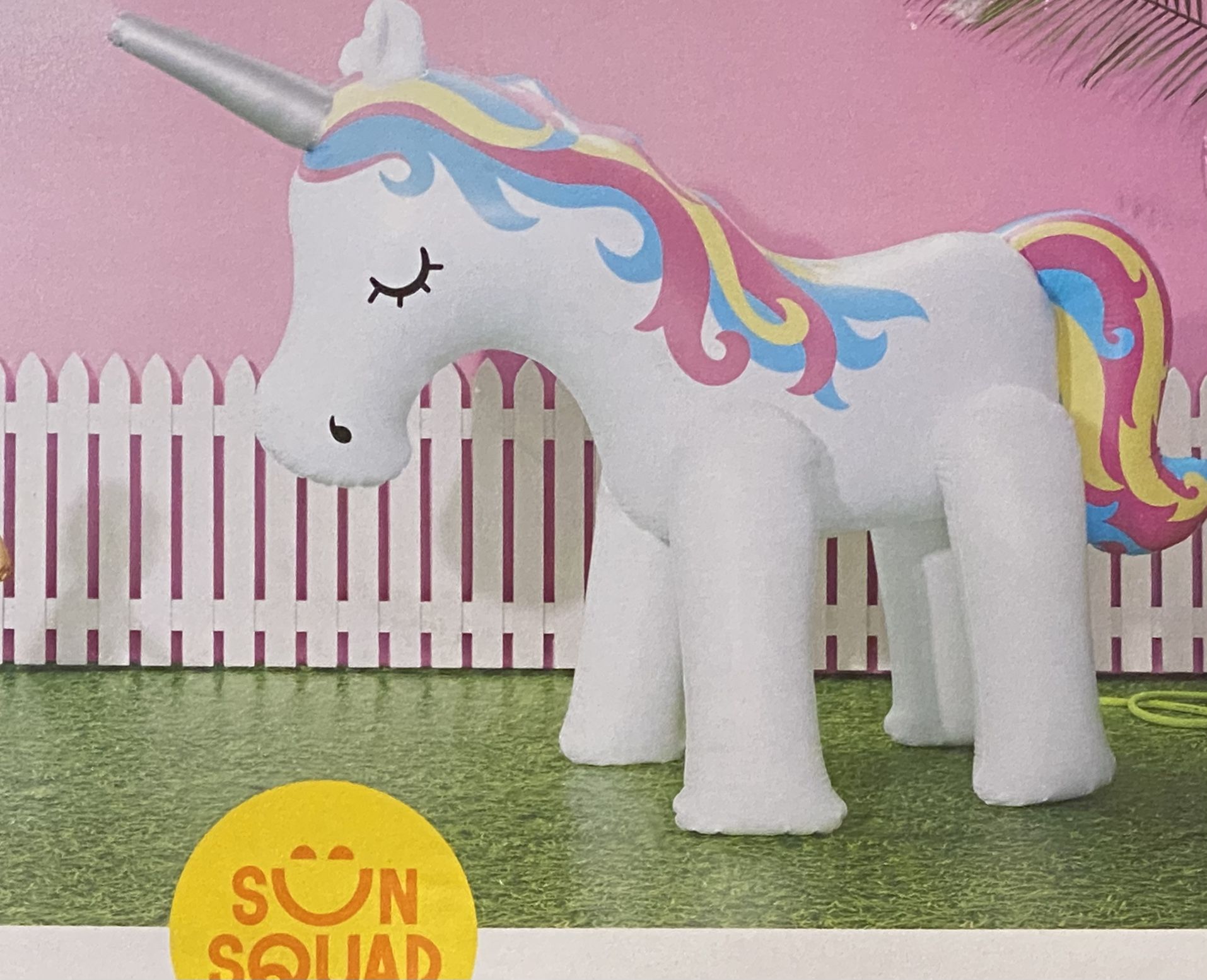 NEW - 6ft 6in Giant Inflatable Unicorn Sprinkler