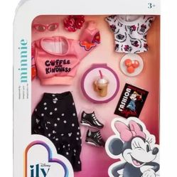 Disney Parks Store ILY 4EVER Fashion Pack Inspired by Minnie Mouse New In Box