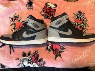 Air Jordan 1 Retro High Shadow Sneakers