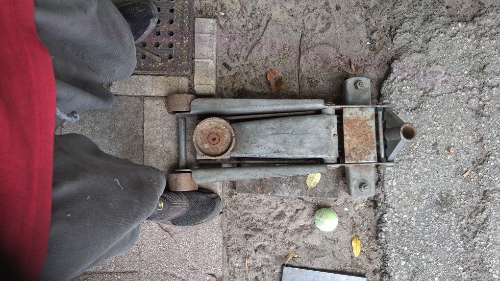 3 Or 4 Ton Jack