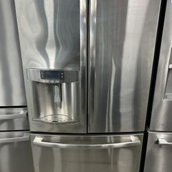 29 Cubic Foot Stainless French Door Refrigerator 