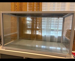Large Black Wire Dog Crate with Tray