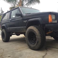 1987 Jeep Cherokee
