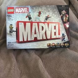 Lego MARVEL Logo