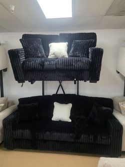 Suoer Soft Viral Sofa set 2 piece Couches with charger and storage !!!!