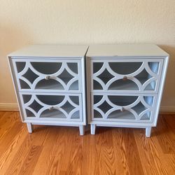 Set of 2 night stand