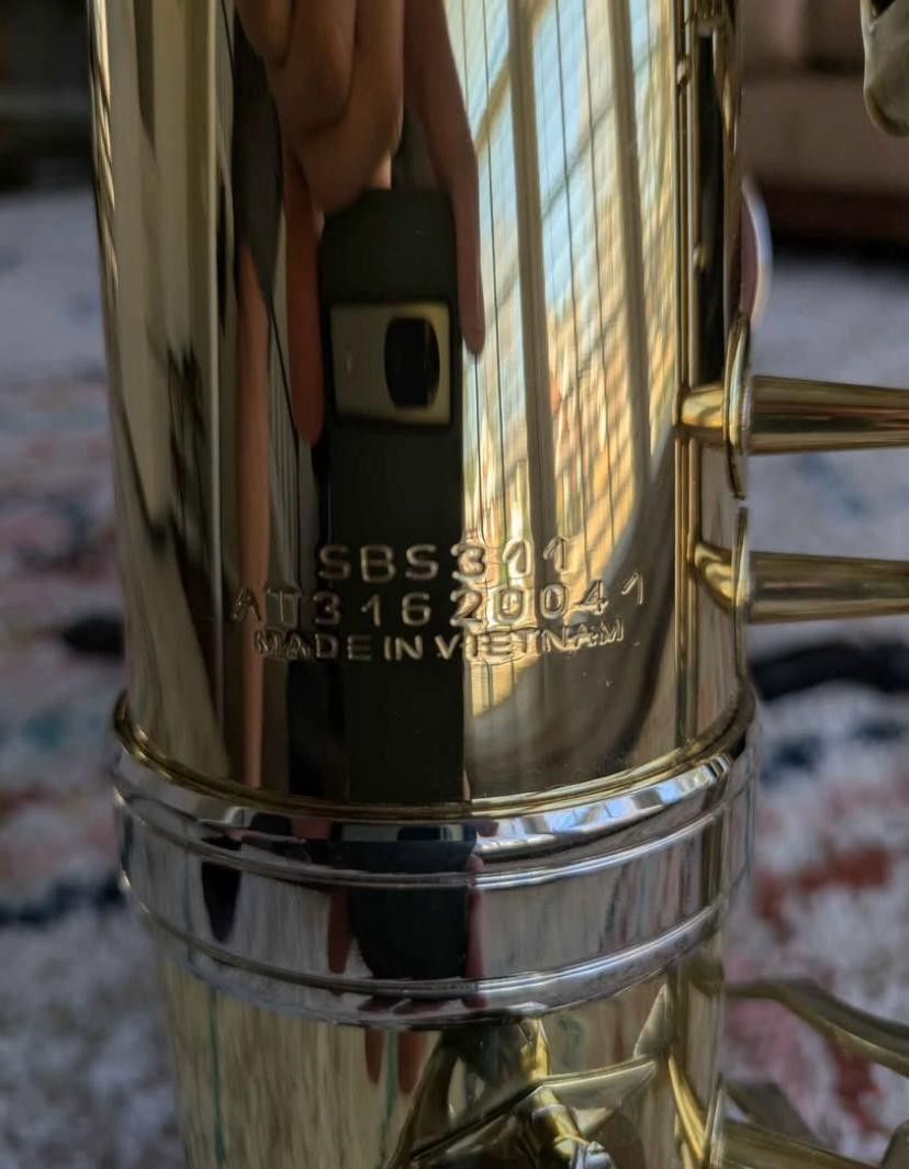 Selmer-Baritone-Saxophone