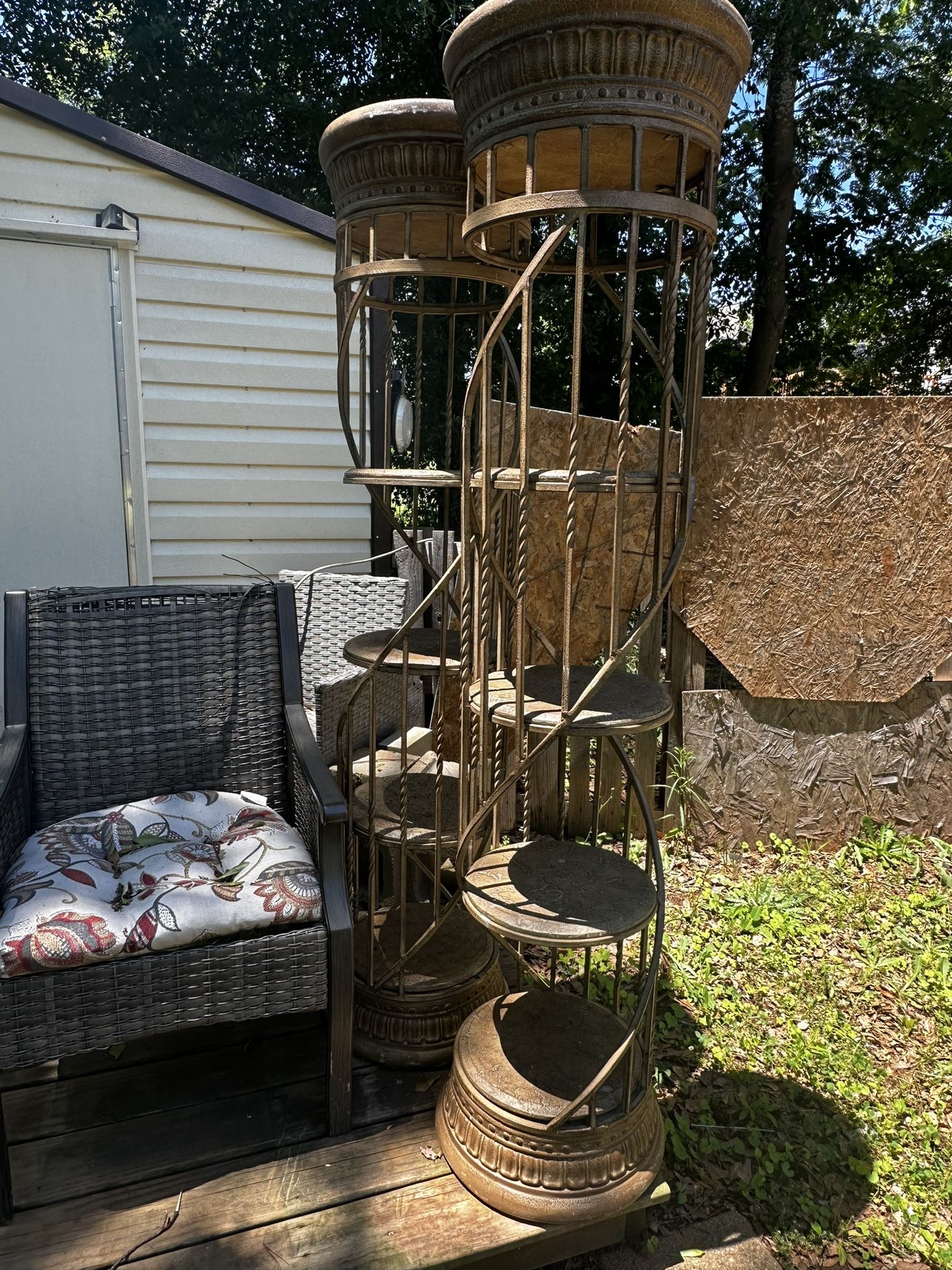Pillars Heavy Need Gone