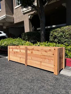 Cedar planters! Built to order