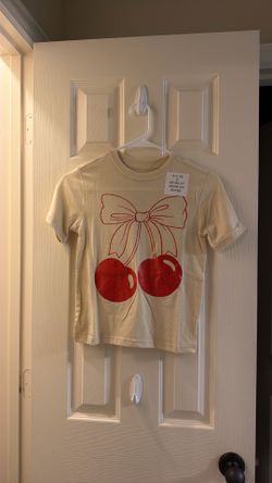 Girls’ Cherry Graphic T-Shirt | Size Small